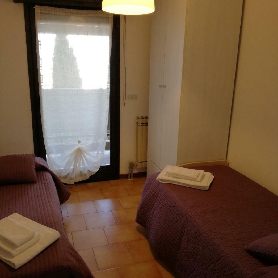 Panoramapartment ديسينسانو ديل غاردا المظهر الخارجي الصورة